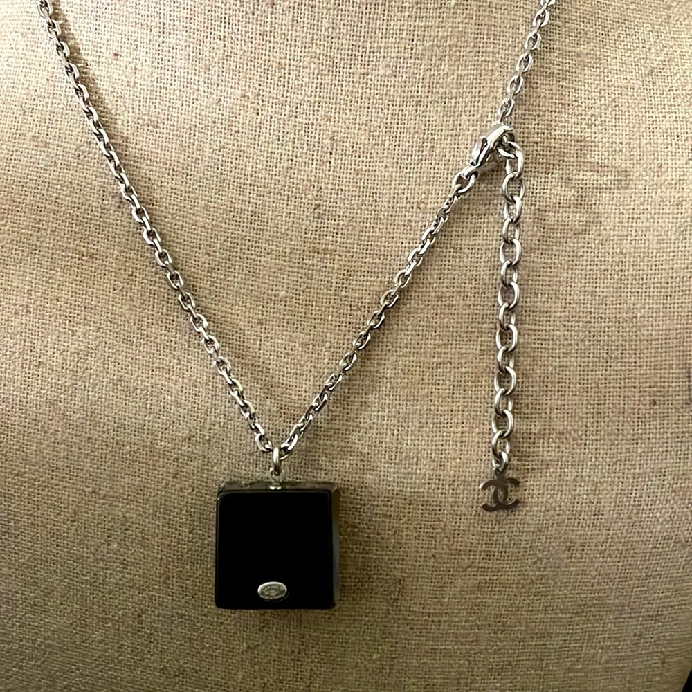 CHANEL CC Y2K Authentic necklace - Picture 8 of 8